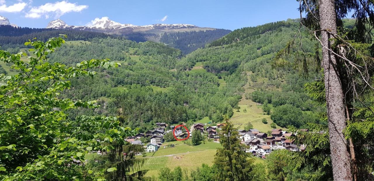 Casa Cuschina - Mit Sauna In Der Schoenen Surselva Dardin Luaran gambar