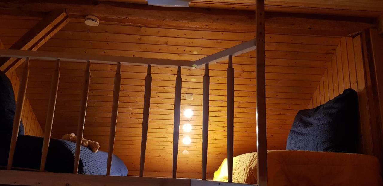Casa Cuschina - Mit Sauna In Der Schoenen Surselva Dardin Luaran gambar