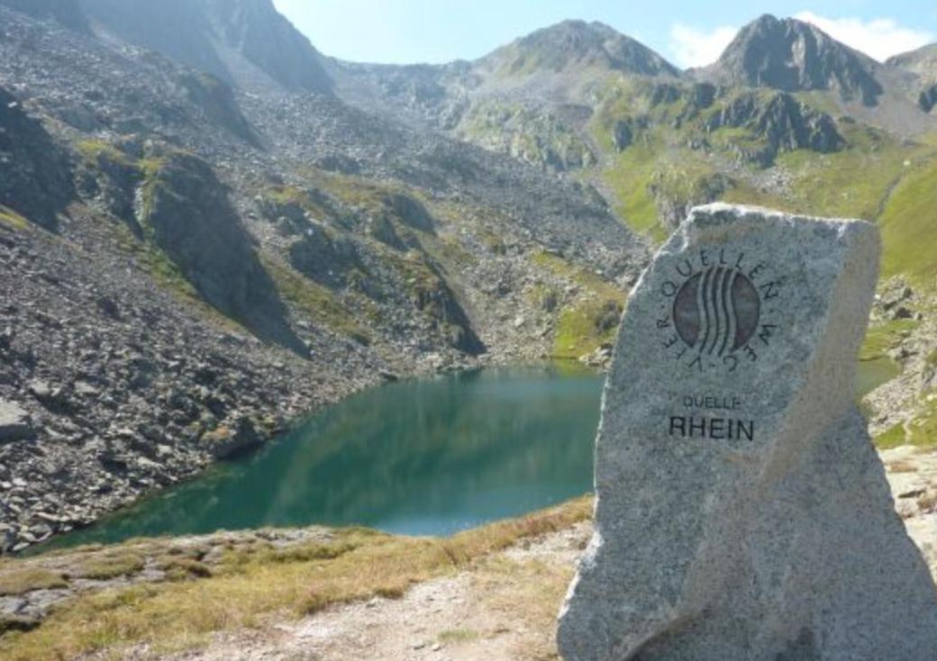 Casa Cuschina - Mit Sauna In Der Schoenen Surselva Dardin Luaran gambar